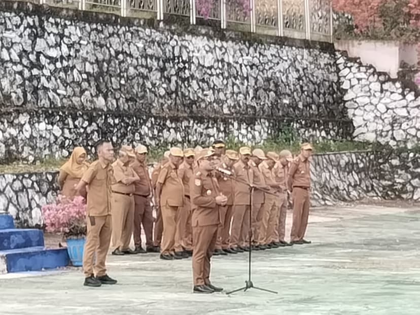 Pimpin Apel Pagi, Wakil Bupati Buton Tekankan Kedisiplinan dan Etos Kerja ASN