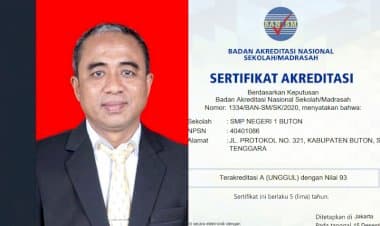 Kepemimpinan La Ode Ibrahim Antar SMPN 1 Buton Akreditasi A