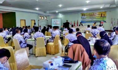 PGRI Buton Gelar Konkerkab Bahas Program Kerja