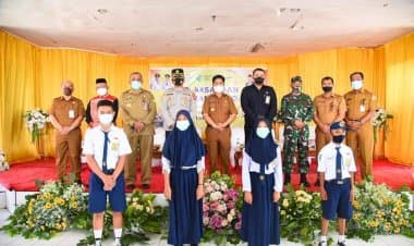 Bupati Buton Buka Pencanangan Vaksinasi Covid-19 untuk Pelajar Usia 12-17 Tahun