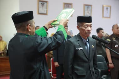 La Ode Syamsudin Resmi Dilantik Sebagai Sekda Buton Definitif