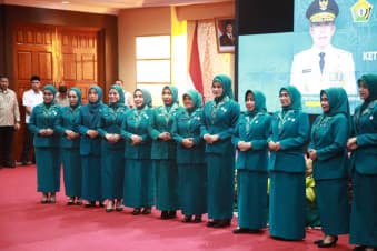 Ketua Tim PKK dan Pembina Posyandu Kabupaten Buton Resmi Dilantik