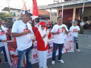 Samsat Buton Manfaatkan Karnaval Merah Putih untuk Sosialisasikan Layanan SIGAP