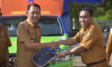 Pemkab Buton Terima Bantuan Mobil Perpustakaan Keliling dari Perpusnas