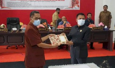 DPRD Buton Selatan  Gelar Rapat Paripurna Pembahasan 6 Raperda