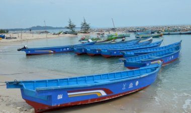 Pemdes Wasuamba Programkan Pengadaan Perahu Fiber untuk Kelompok Nelayan Tahun Ini