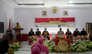 Bersama Kapolres, Bupati Buton Launching Aplikasi Buton Peduli Isoman