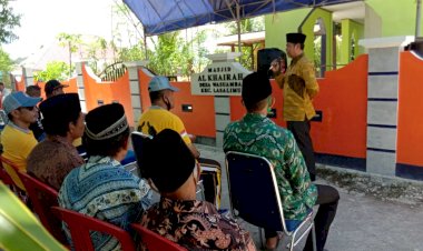 Bupati Buton Letakan Batu Pertama Pembangunan Masjid Al Khairiyah Desa Wasuamba