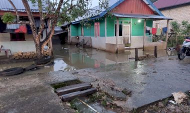 Akibat Hujan Deras Sejumlah Rumah Warga di Kecamatan Pasarwajo Tergenang Air