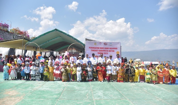 Sekda Buton Buka Peringatan Hari Anak Nasional dengan Tema 'Anak Terlindungi Indonesia Maju'