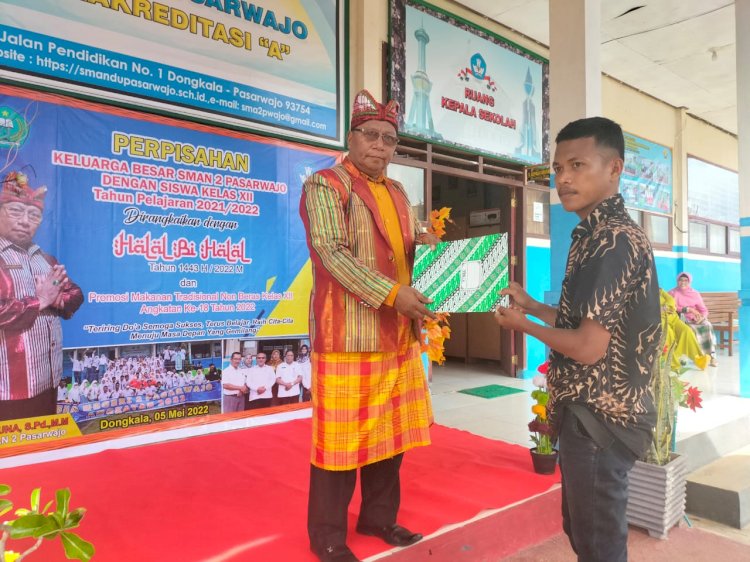 SMA Negeri 2 Pasarwajo Gelar Perpisahan Siswa Kelas Xll