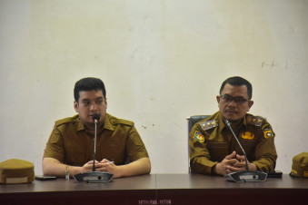 Rakor Bersama Jajaran OPD, Bupati Alvin Soroti Masalah BPJS hingga Revitalisasi Lapak Kali Biru