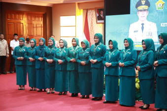 Ketua Tim PKK dan Pembina Posyandu Kabupaten Buton Resmi Dilantik